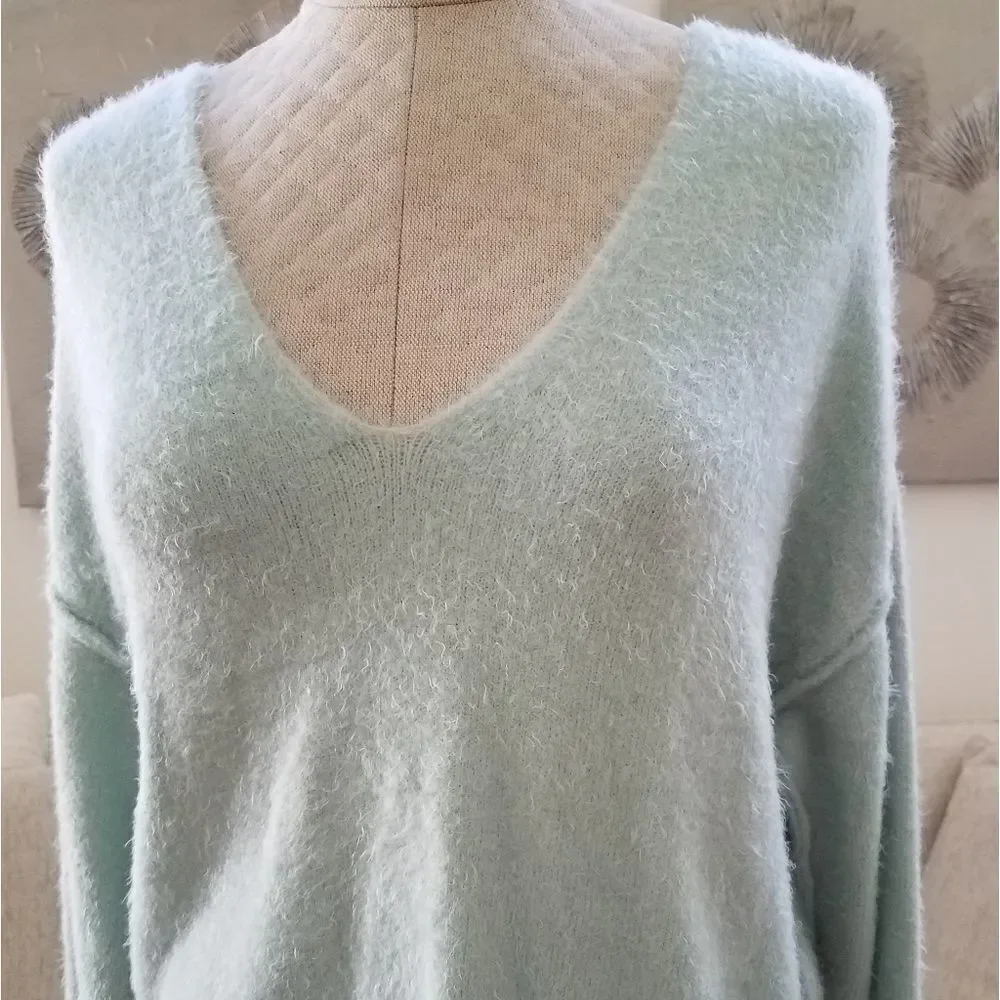 Free People Princess Sweater sz Small in Mint